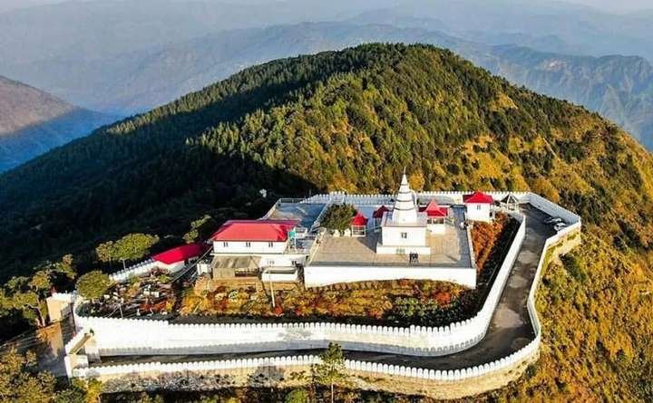 Kali Ka Tibba temple — aerial view of hilltop temple near Chail